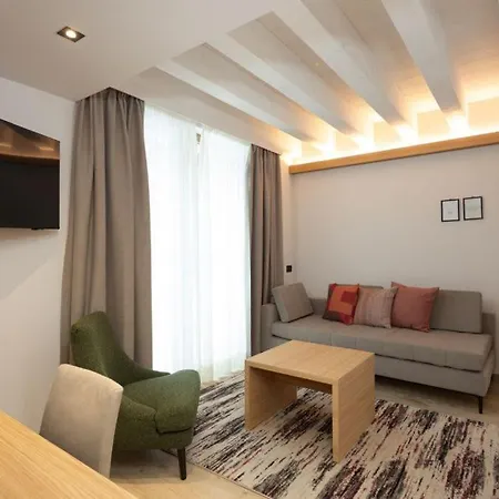 Margherita Hotel
